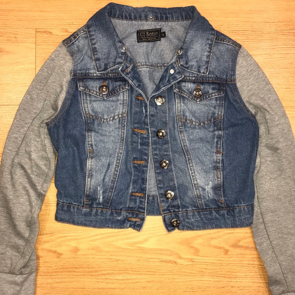 FASHION NOVA  DENIM JACKET